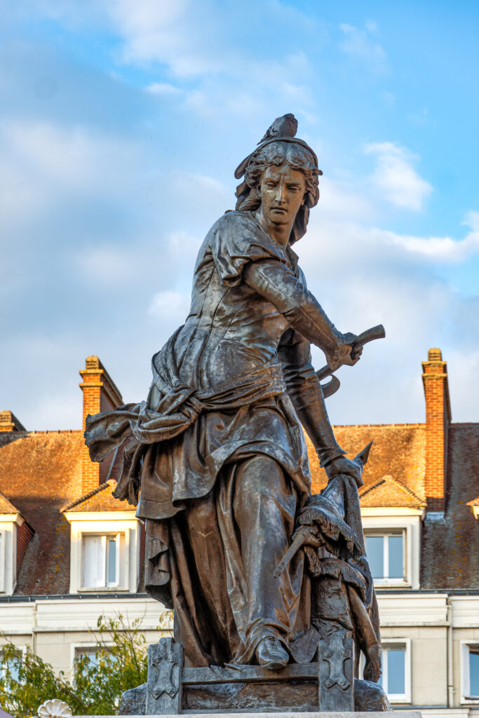 Jeanne Hachette hat 1472 die Stadt gegen die Burgunder verteidigt und gerettet