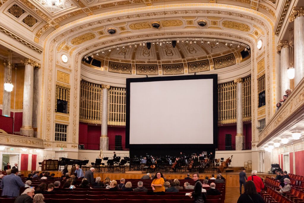 Film mit Live-Musik im Konzerthaus