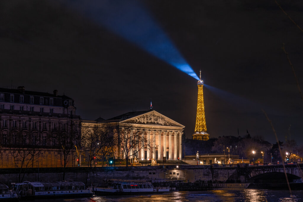 Und wieder der Leuchtturm von Paris