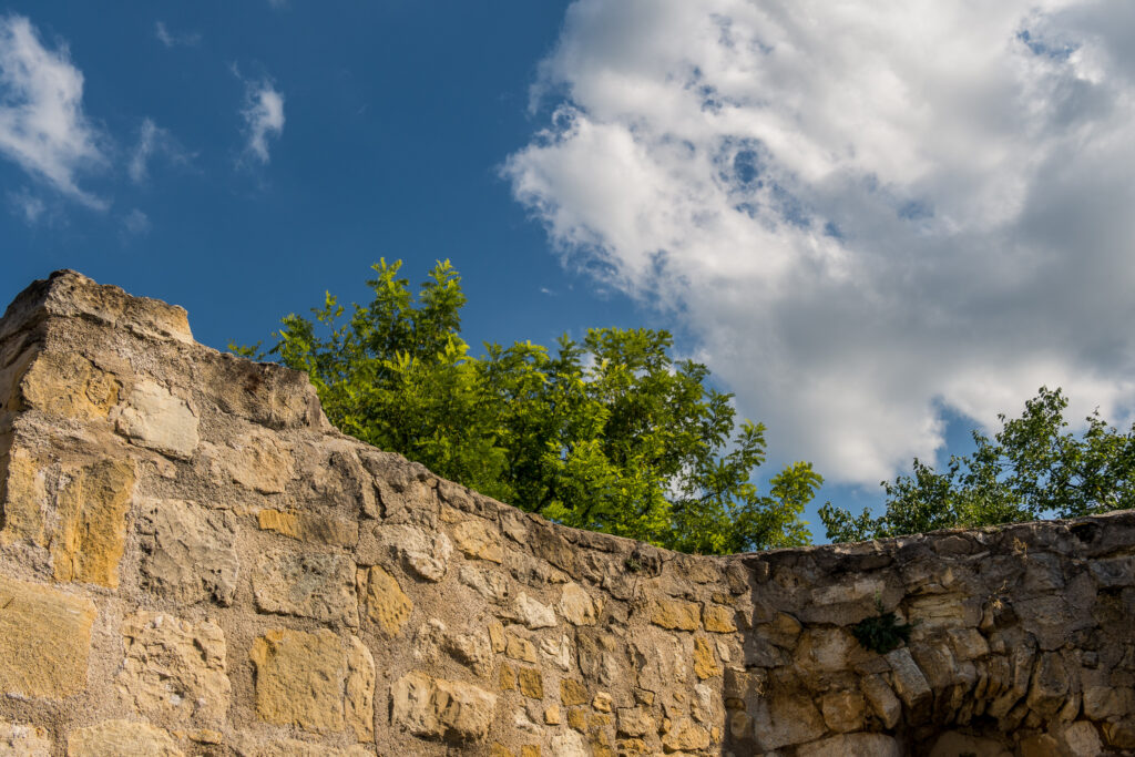 Auf der Mauer