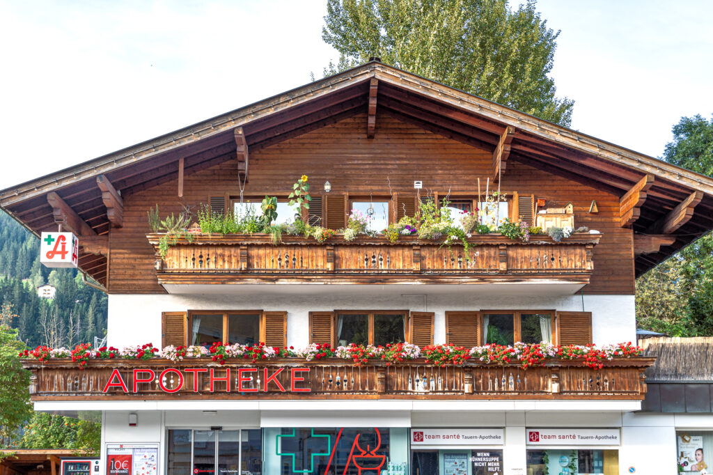 Der obere Balkon könnte von uns sein