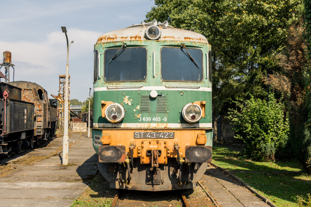 Eher selten hier: Diesellok