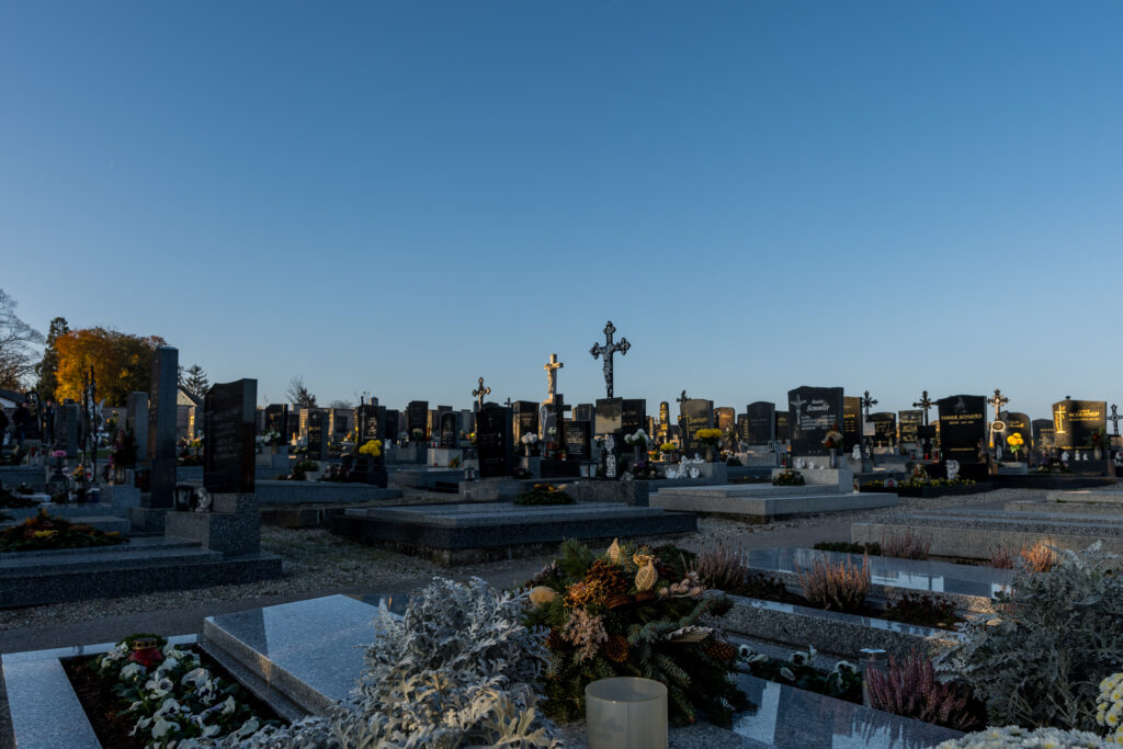 Der letzte Friedhof vor der Grenze