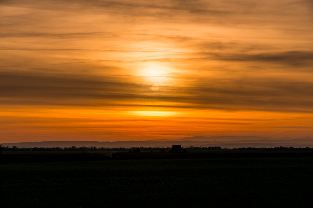 Sunset - Zeit für den Zug