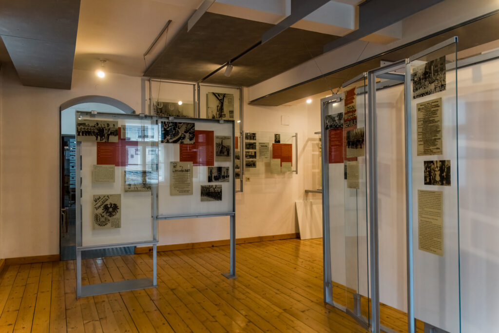 Ausstellung 1918-1955