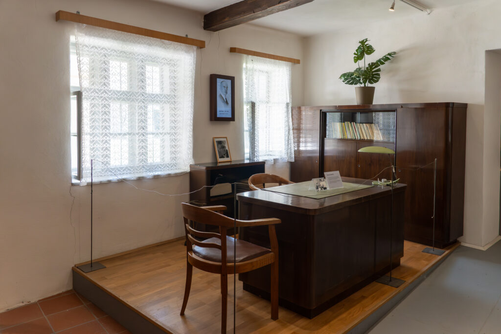 Das Büro vom Figl - Leopold, nicht Markus