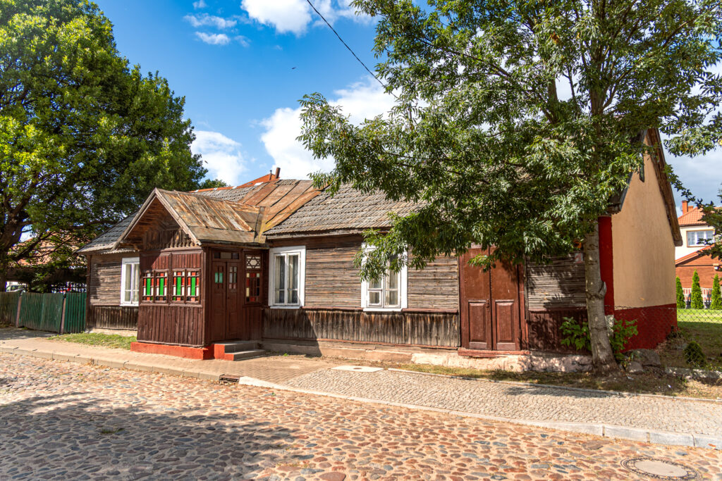 Viele alte Holzhäuser auch hier