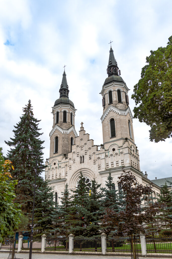Kirche 3: ganz in Weiß
