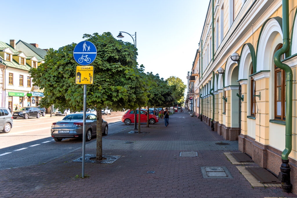 Wenn man am Gehsteigfährt: immer den Hut ziehen