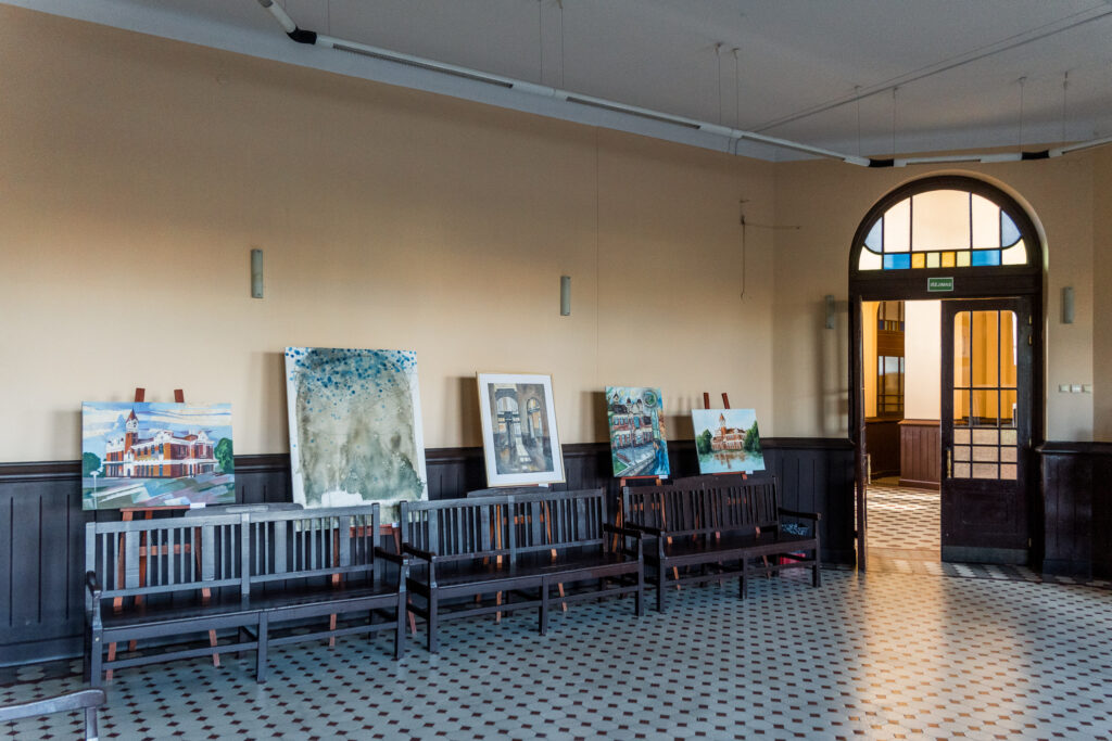 Bahnhof in der Kunst