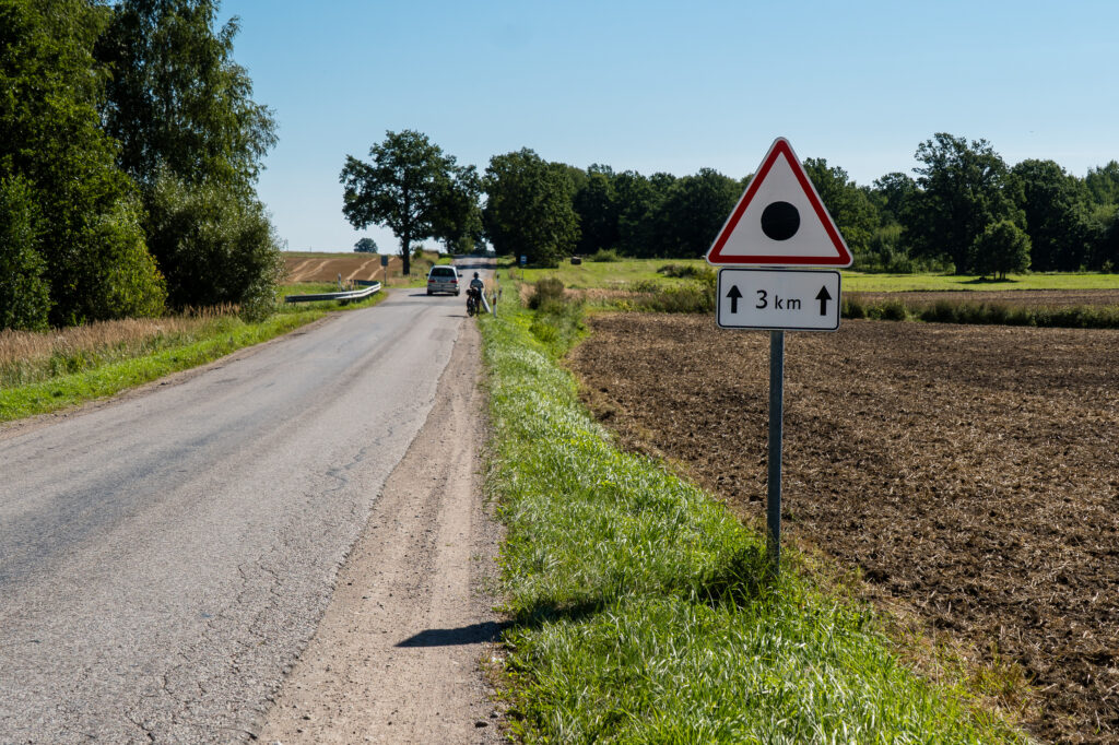 Schwarzes Loch in 3 km