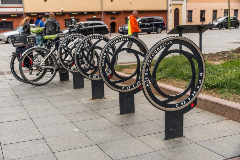 Fahrradständer in f/4.0