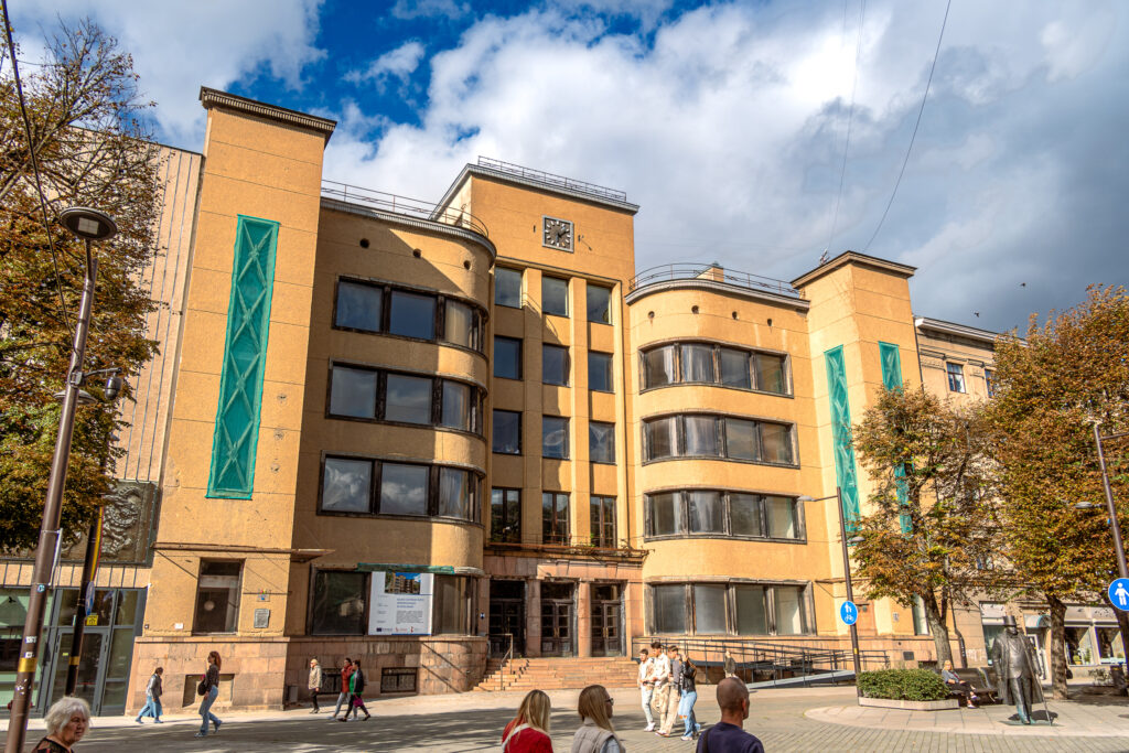 Viel Architektur aus der Zwischenkriegszeit