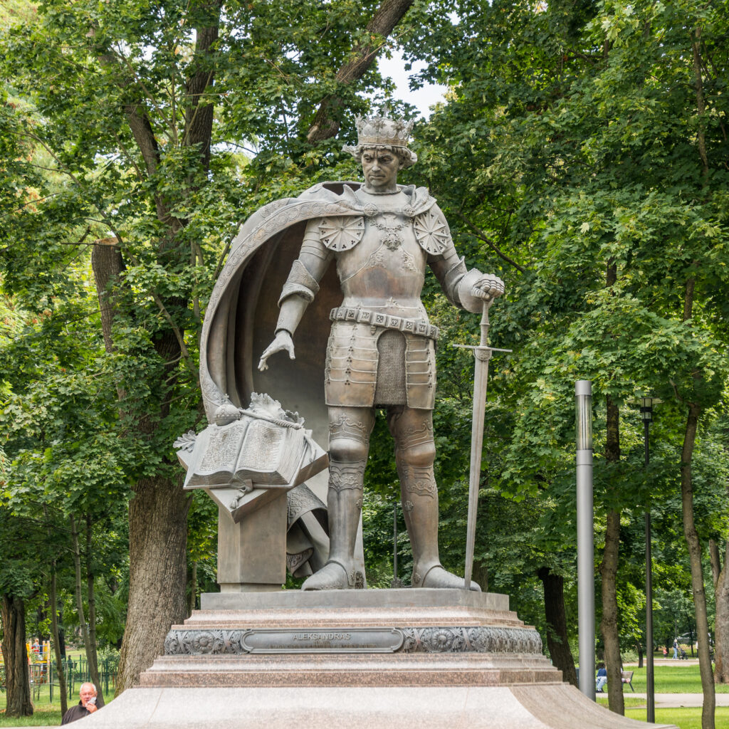 Superman mit wallendem Cape