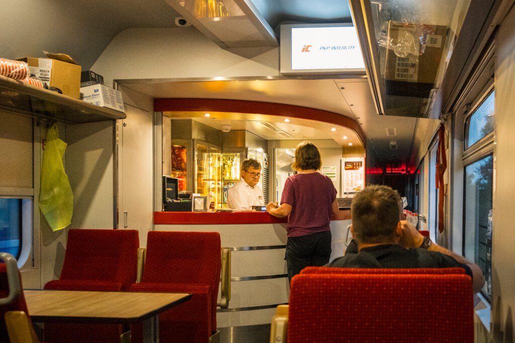 Abendessen by PKP Intercity