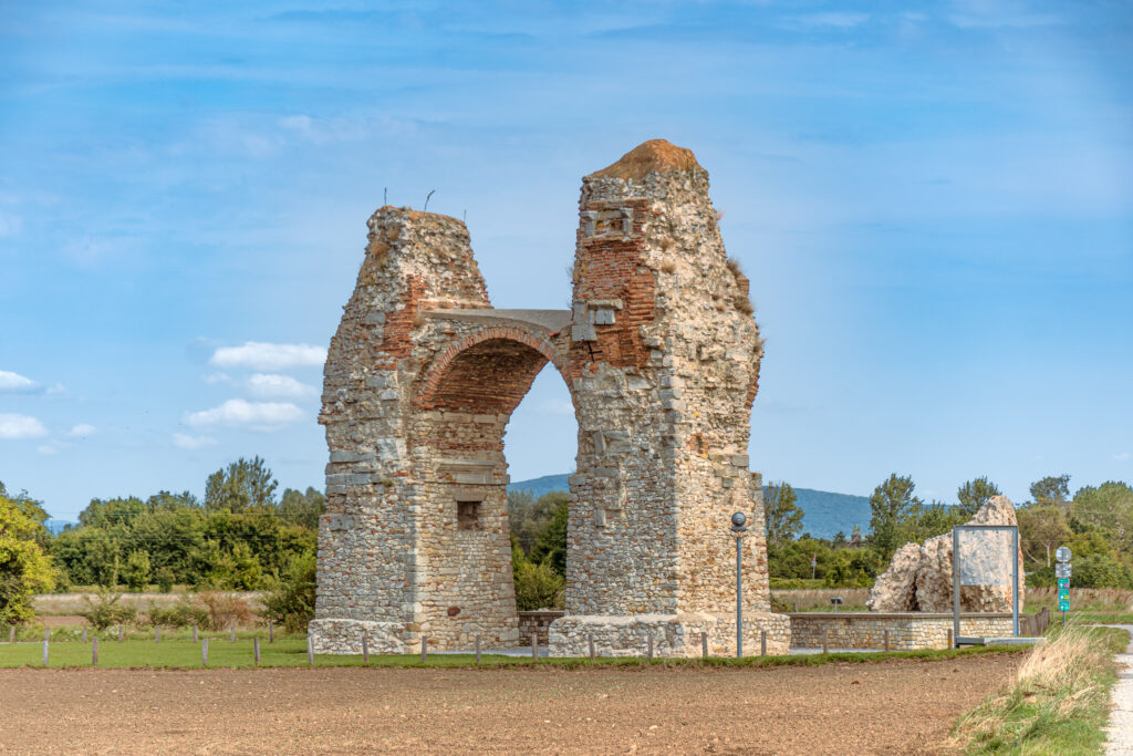 Ah! Hier sind wir...