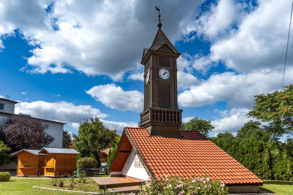 Der Uhrturm als Überbleibsel einer 