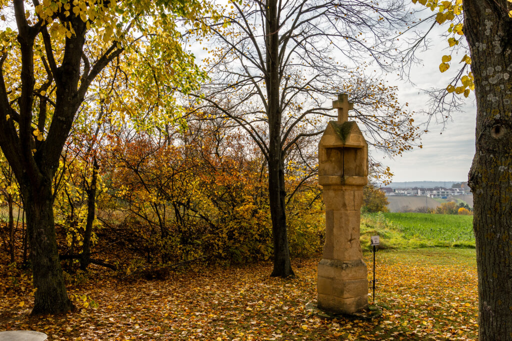 Der Heilige hier ist vermutlich auch in Herbstferien