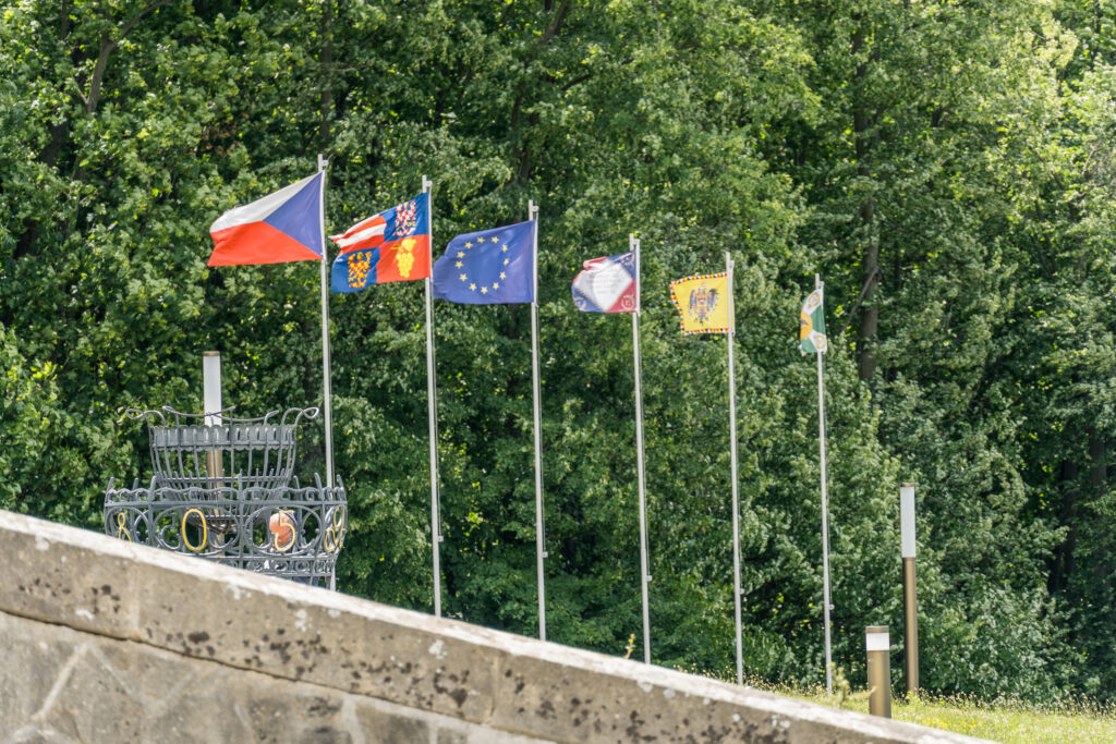 Interessante Flaggensammlung