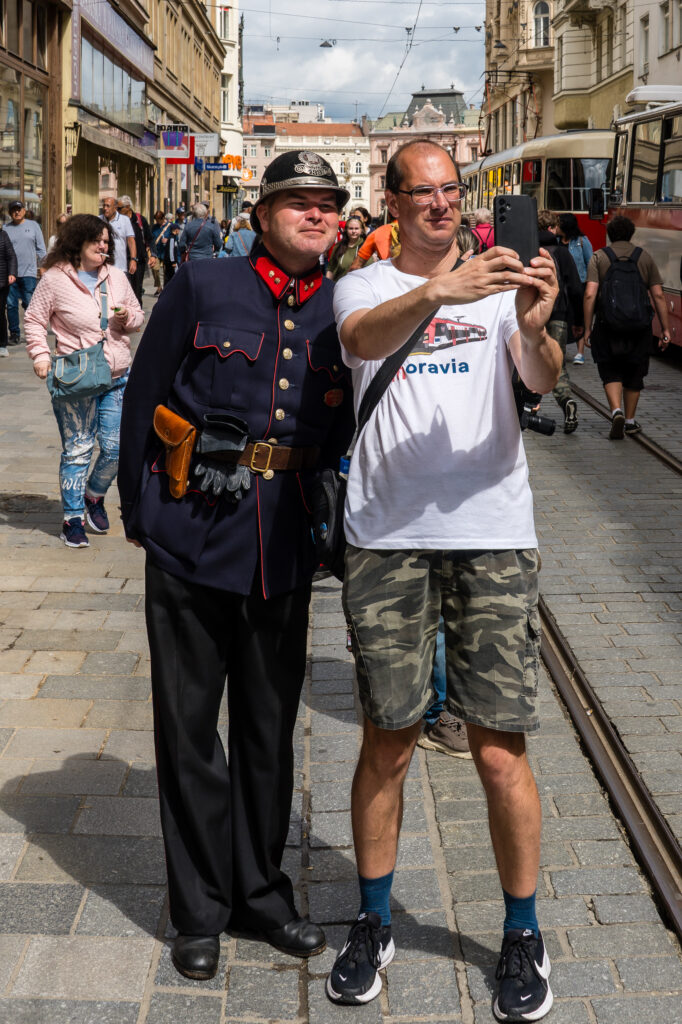 Historischer Polizist als beliebtes Selfie-Motiv